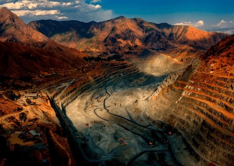 �Ĵ������³�����ҵȨ�������������������