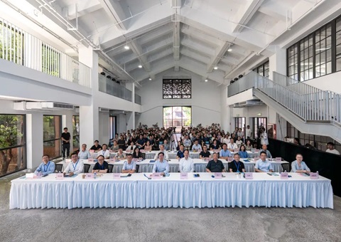 �ڶ��쾩�����и���ͬ�˻�����ɹ�����