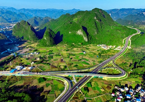 ������ߡ����ȭ��������ȫ�������ֱ������ƴ�������